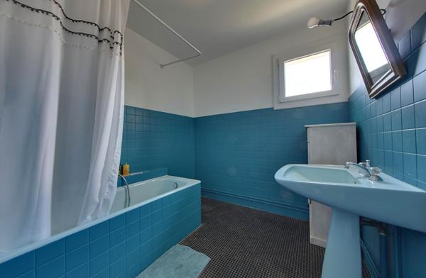 MAGESCQ. Maison de caractère 257 m² .Terrain 1 565 m²