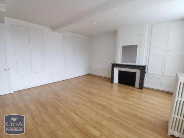 Appartement à louer 4 pièces 97m² Laon (02000)