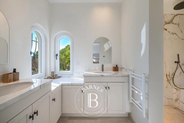 Cannes, Villa 5 Chambres -  300 m² à vendre