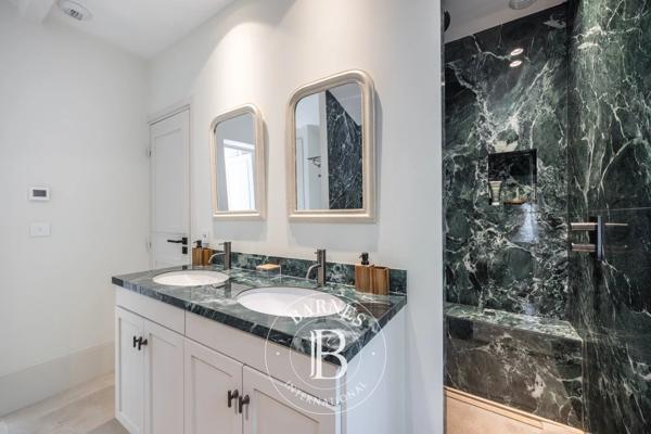 Cannes, Villa 5 Chambres -  300 m² à vendre