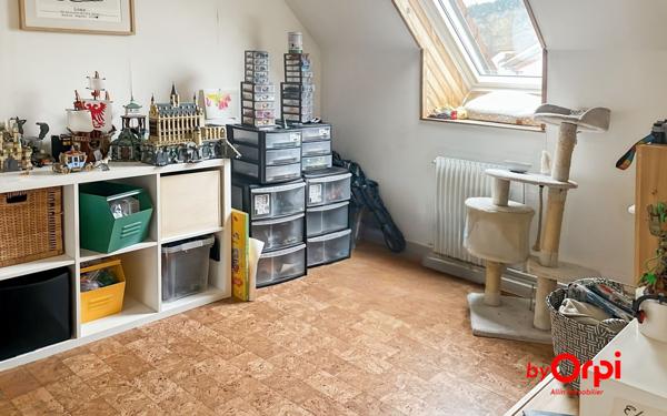 Maison à vendre    5 pièces • 94 m2 Désertines