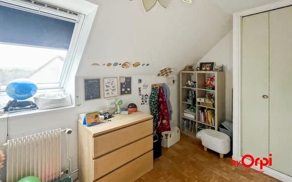 Maison à vendre    5 pièces • 94 m2 Désertines