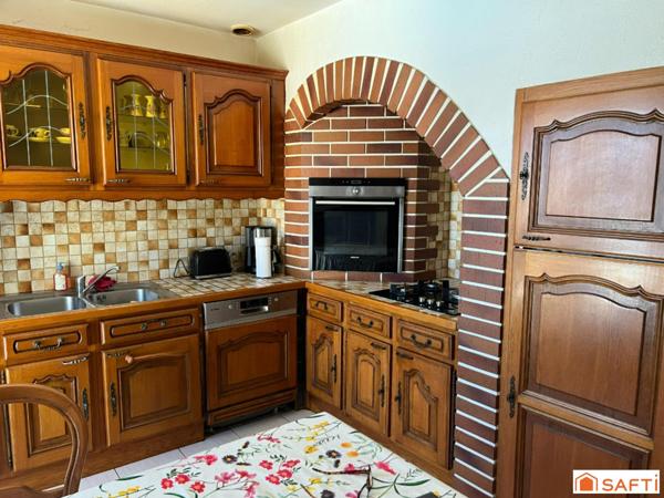 MAISON 105 M2 AVEC PISCINE ET GARAGE DOUBLE