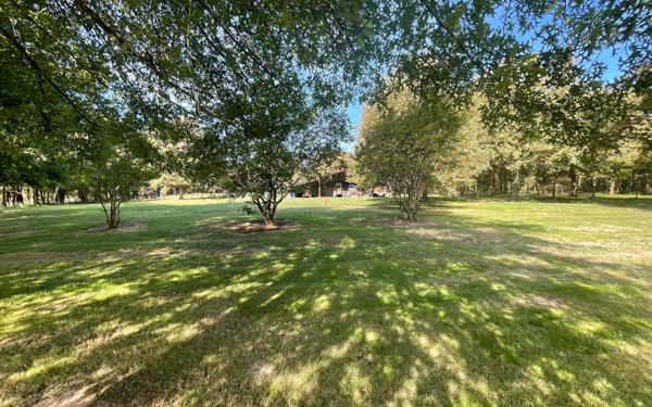 Maison à vendre    5 pièces • 328 m2 Aurice