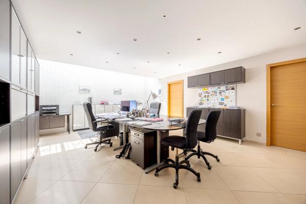 Drancy, Maison 5 Chambres -  378 m² à vendre
