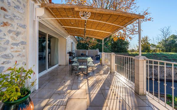 Maison à vendre    5 pièces •  Marsillargues