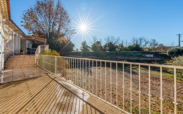 Maison à vendre    5 pièces •  Marsillargues