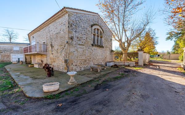 Maison à vendre    5 pièces •  Marsillargues