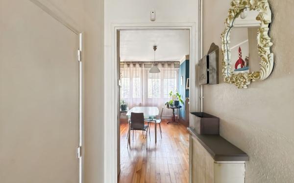 Maison à vendre    9 pièces •  Toulouse