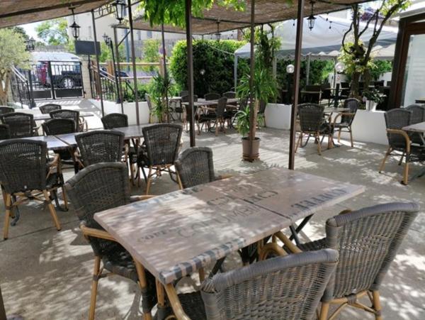 Fonds de commerce à vendre PONT SAINT ESPRIT (30)