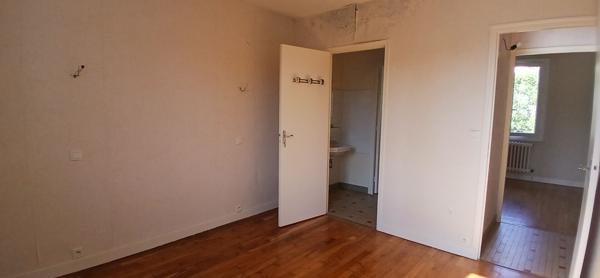 Maison T4 sur s/sol & garage à FIGEAC