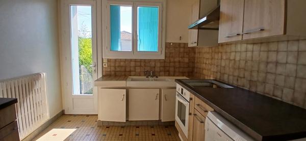 Maison T4 sur s/sol & garage à FIGEAC