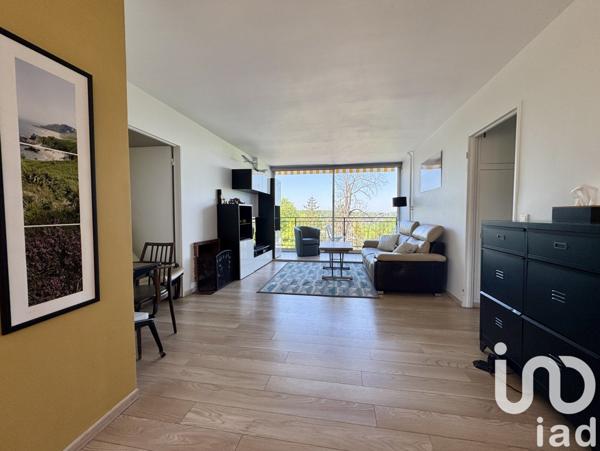 Appartement 4 pièces de 83 m² à La Celle-Saint-Cloud (78170)