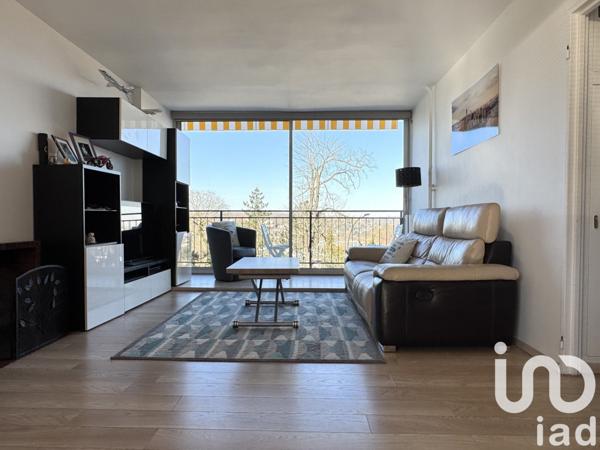 Appartement 4 pièces de 83 m² à La Celle-Saint-Cloud (78170)