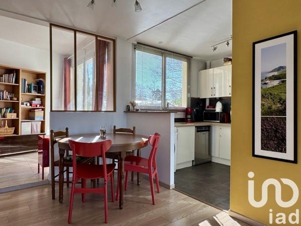 Appartement 4 pièces de 83 m² à La Celle-Saint-Cloud (78170)