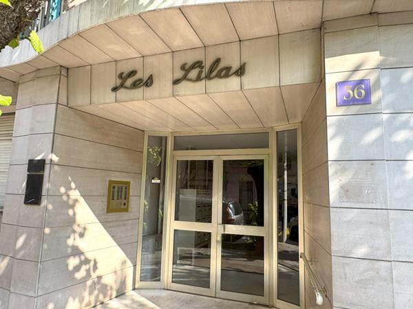 A VENDRE - MURS LIBRES - NICE CENTRE