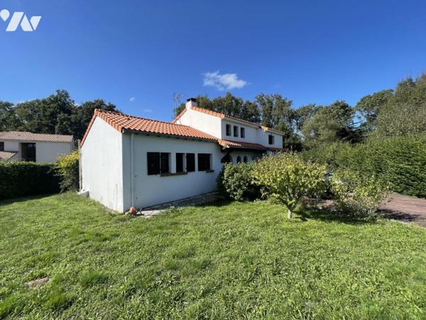 A VENDRE - PORT-SAINT-PERE - Les rives de l'acheneau - Maison d'env 94.62m² sur 1293m² de terrain.