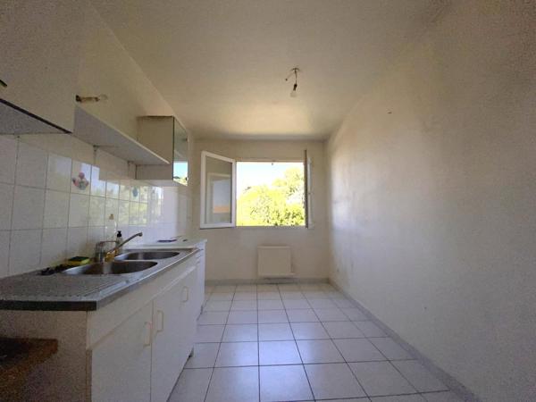 Appartement T3 avec terrasse