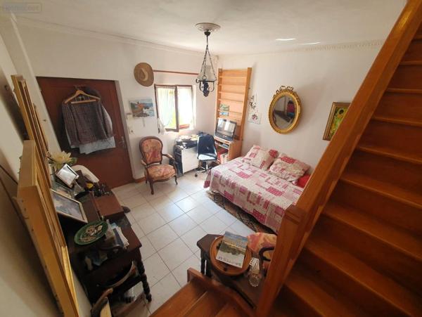 Maison à vendre à Souppes-sur-Loing en Seine-et-Marne (77460), ref : 137   
Champs sur les Bois