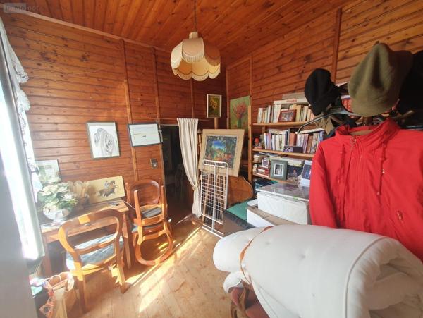 Maison à vendre à Souppes-sur-Loing en Seine-et-Marne (77460), ref : 137   
Champs sur les Bois