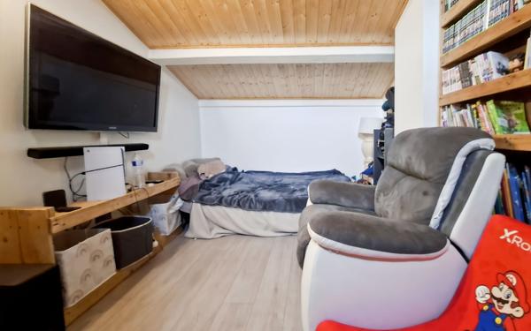 Maison à vendre    5 pièces •  Pompignan