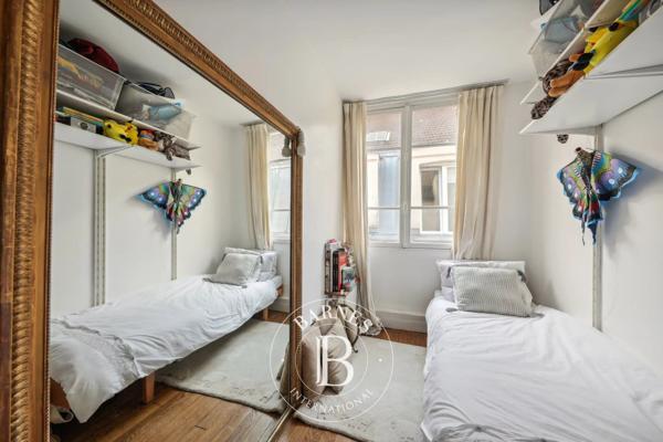Paris 7ème, Appartement 1 Chambre -  61 m² à vendre
