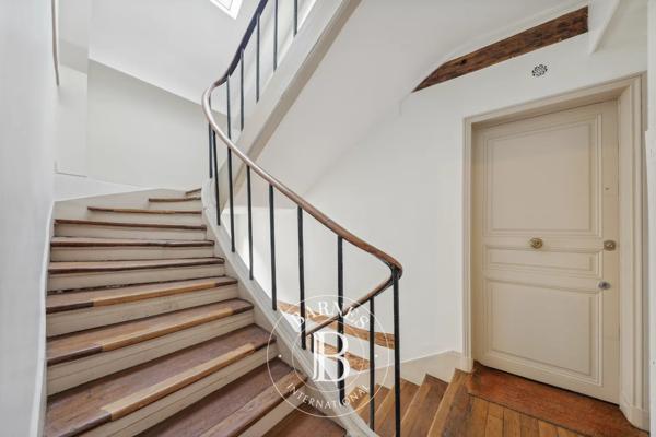 Paris 7ème, Appartement 1 Chambre -  61 m² à vendre