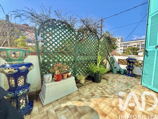 Maison à vendre 7 pièces 151,6 m² Cagnes-sur-Mer