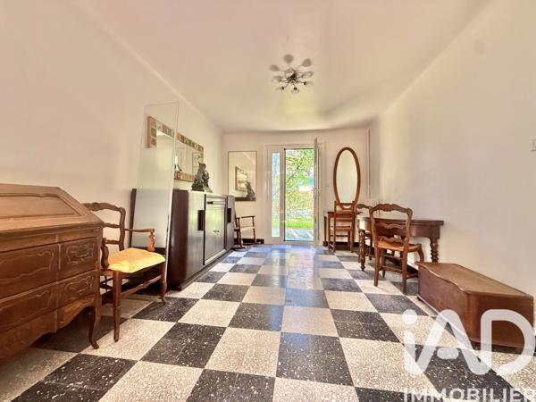 Maison à vendre 7 pièces 151,6 m² Cagnes-sur-Mer