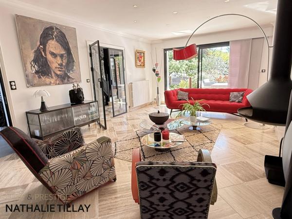 Saint pryvé st Mesmin, proche Orléans, maison d'architecte de 284 m² à vendre, avec piscine, Terrain de 1 700 m²