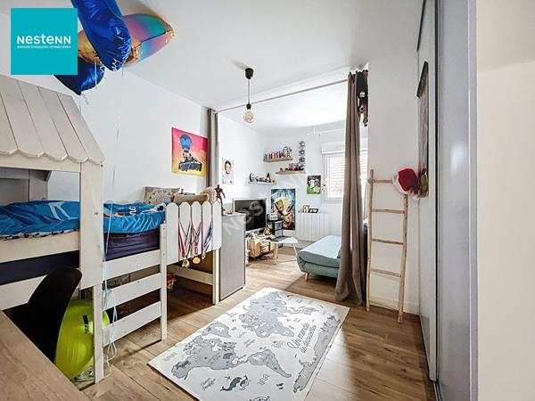 PRINGY (Proméry) _ Spacieux appartement en duplex, de 95,19 m² (101,97 m² au sol), avec cave à vendre