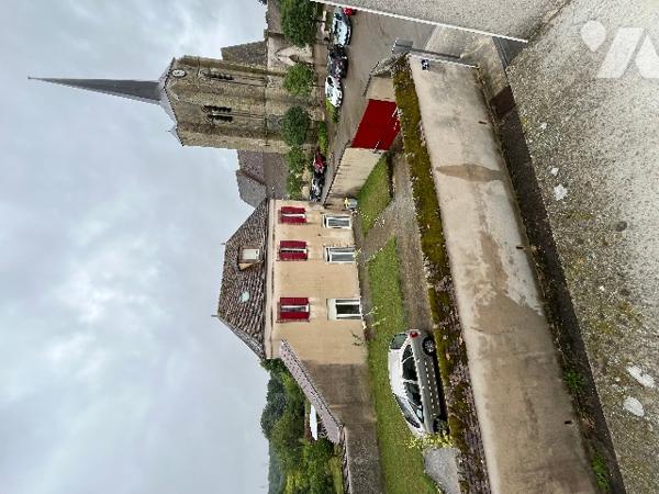 APPARTEMENT T3 AVEC GARAGE ET CAVE CENTRE VILLE