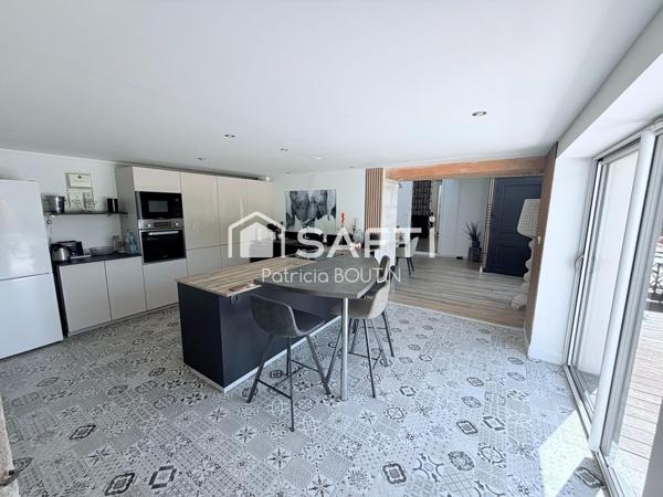 MAISON EN PIERRE 3 CHAMBRES, DÉPENDANCES ET PISCINE AVEC VUE IMPRENABLE A NIORT !