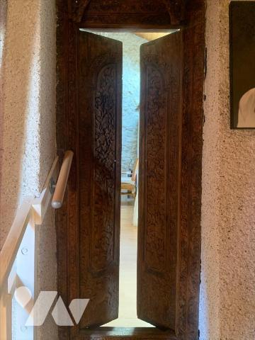 Coeur du village, maison de village en pierre rénovée