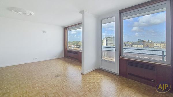 Location appartement La Roche Sur Yon : 950 € - AJP Immobilier La Roche-sur-Yon