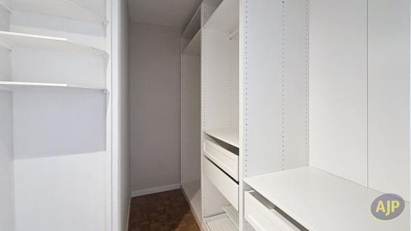 Location appartement La Roche Sur Yon : 950 € - AJP Immobilier La Roche-sur-Yon