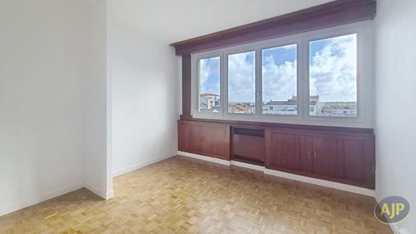 Location appartement La Roche Sur Yon : 950 € - AJP Immobilier La Roche-sur-Yon
