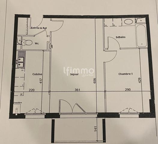 Mulhouse F2 fonctionnel avec balcon et parking sécurisé