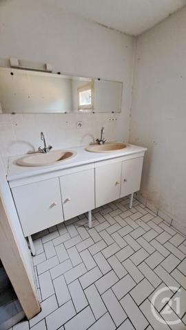 Maison à vendre  6 pièces - 149 m2 THUBOEUF - 53