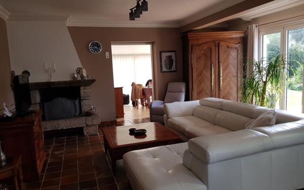 Maison à vendre    5 pièces • 135 m2 Gurunhuel