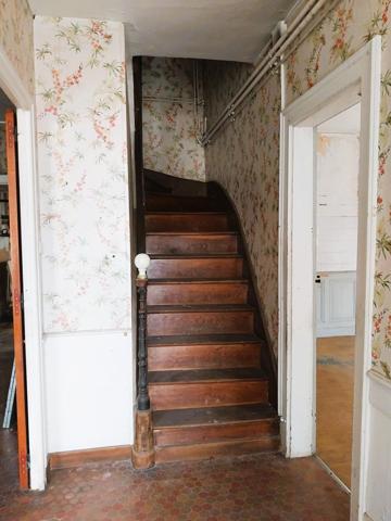Maison à MEZANGERS, 53600 - 6 pièces 104m²