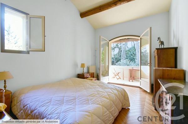 Maison à vendre  8 pièces - 266 m2 VILLENEUVE LES AVIGNON - 30