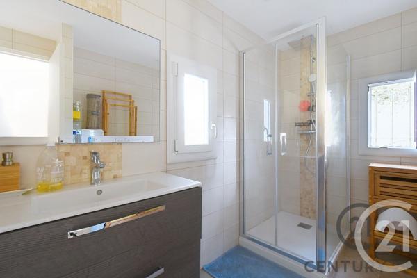 Maison à vendre  8 pièces - 266 m2 VILLENEUVE LES AVIGNON - 30