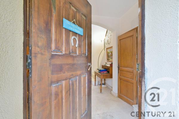 Maison à vendre  8 pièces - 266 m2 VILLENEUVE LES AVIGNON - 30