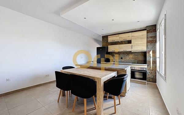 Appartement à vendre    2 pièces • 50,80 m2 Saint-Raphaël