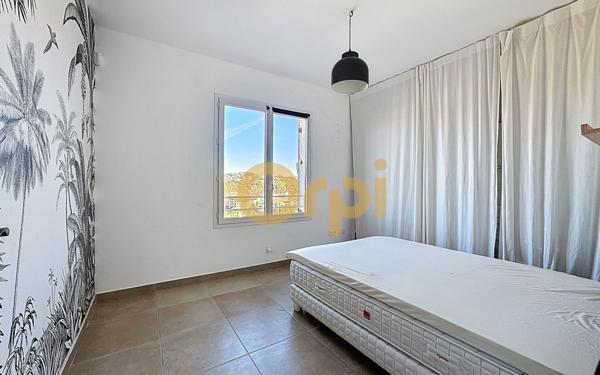 Appartement à vendre    2 pièces • 50,80 m2 Saint-Raphaël