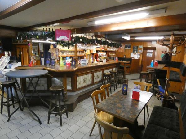 Appartement 112 m² et 123 m² de local commercial Bar-restaurant
