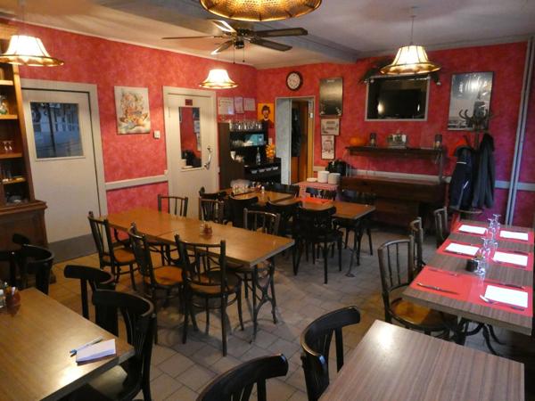 Appartement 112 m² et 123 m² de local commercial Bar-restaurant