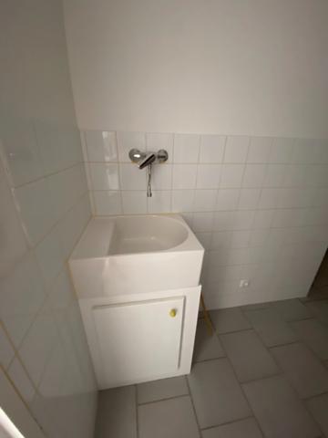 Mornac. Maison 108 m² avec terrasse et parking