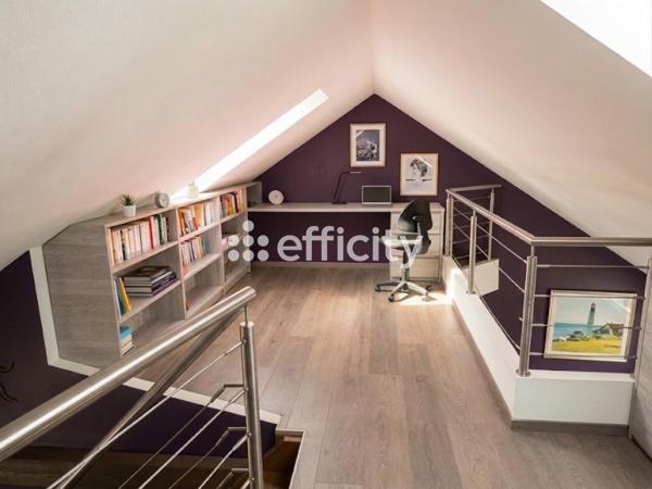 Appartement
         4 pièces
        - 85 m² 199 000 €*